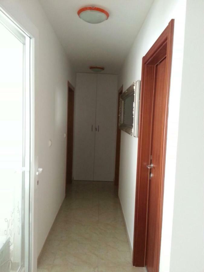 Kartini Apartment Nin Exterior photo